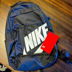 BRAND NEW NIKE BACKPACK